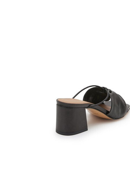 

Сандалии «Оливия» Flattered