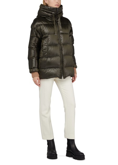 

Пуховик Spacesse - THE CUBE Max Mara