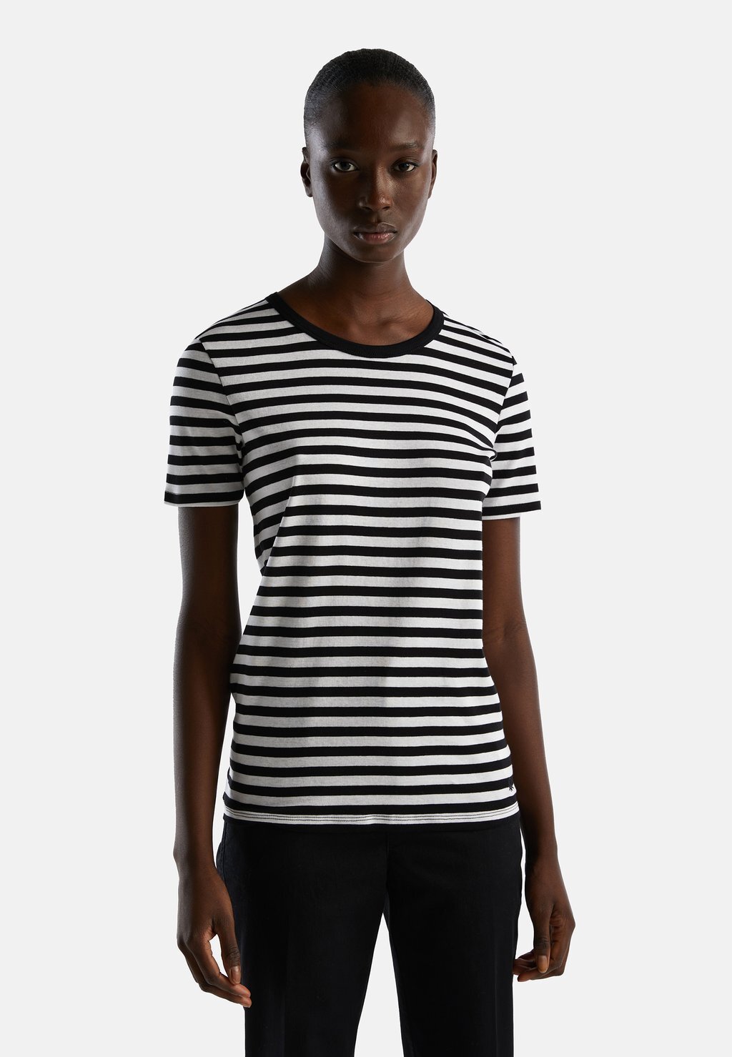 

Футболка с принтом CREW NECK STRIPED United Colors of Benetton, цвет black