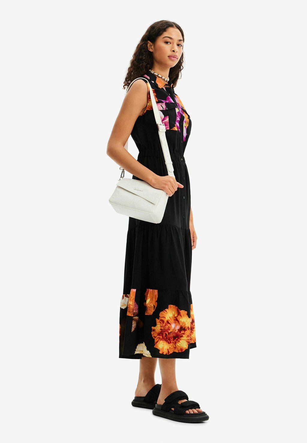 

Сумка через плечо Desigual, белый