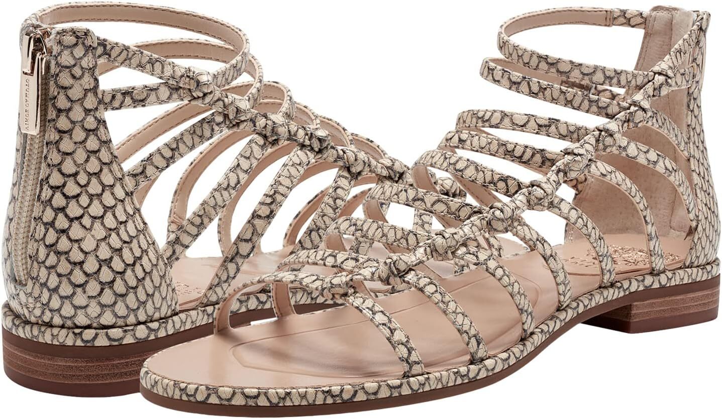 

Сандалии на плоской подошве Lendrila Vince Camuto, цвет Bone