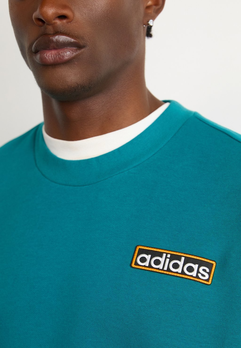 

Толстовка Crew adidas Originals, темно-бирюзовый цвет