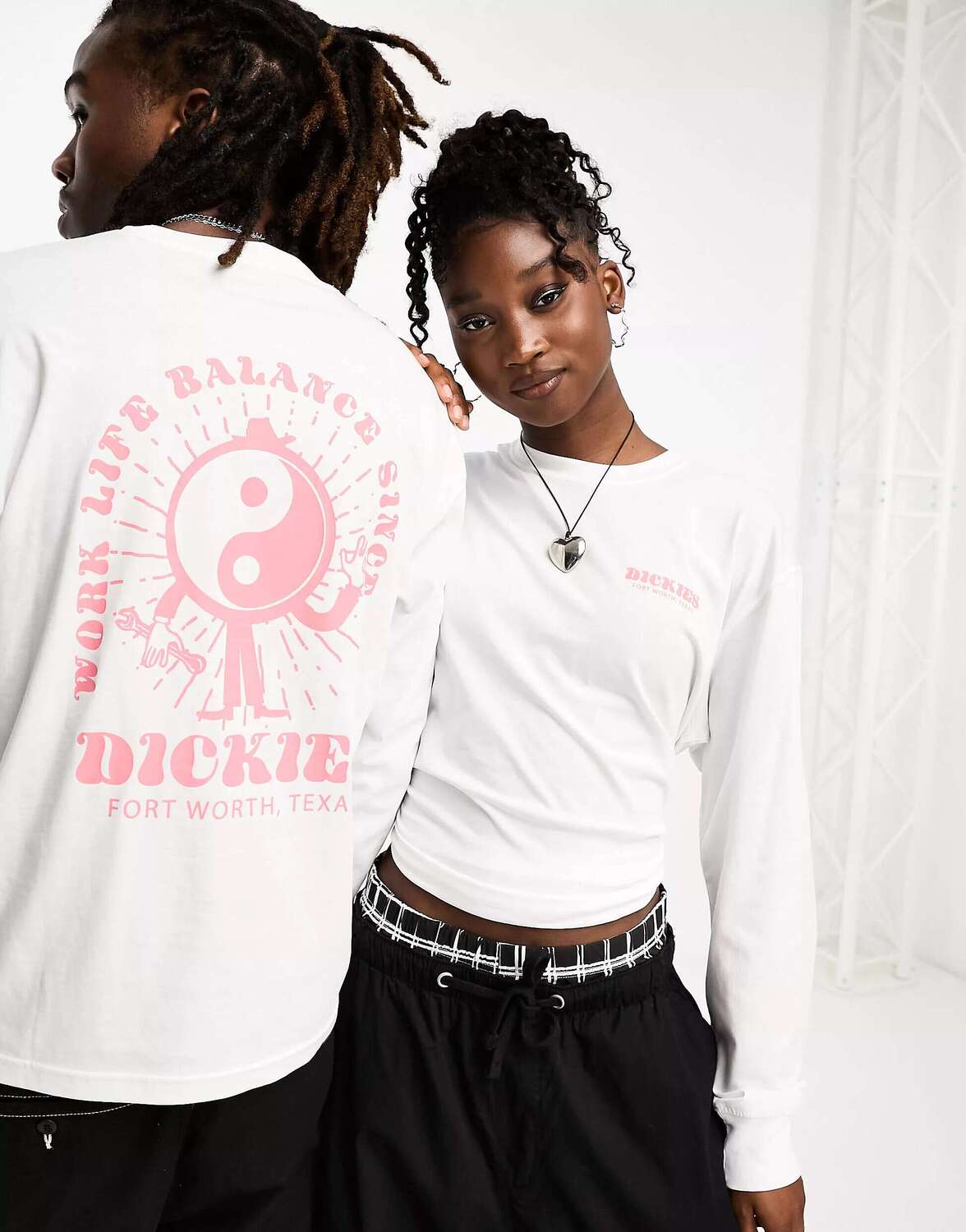 

Белая футболка с длинными рукавами и принтом инь-ян на спине Dickies montross, Белый
