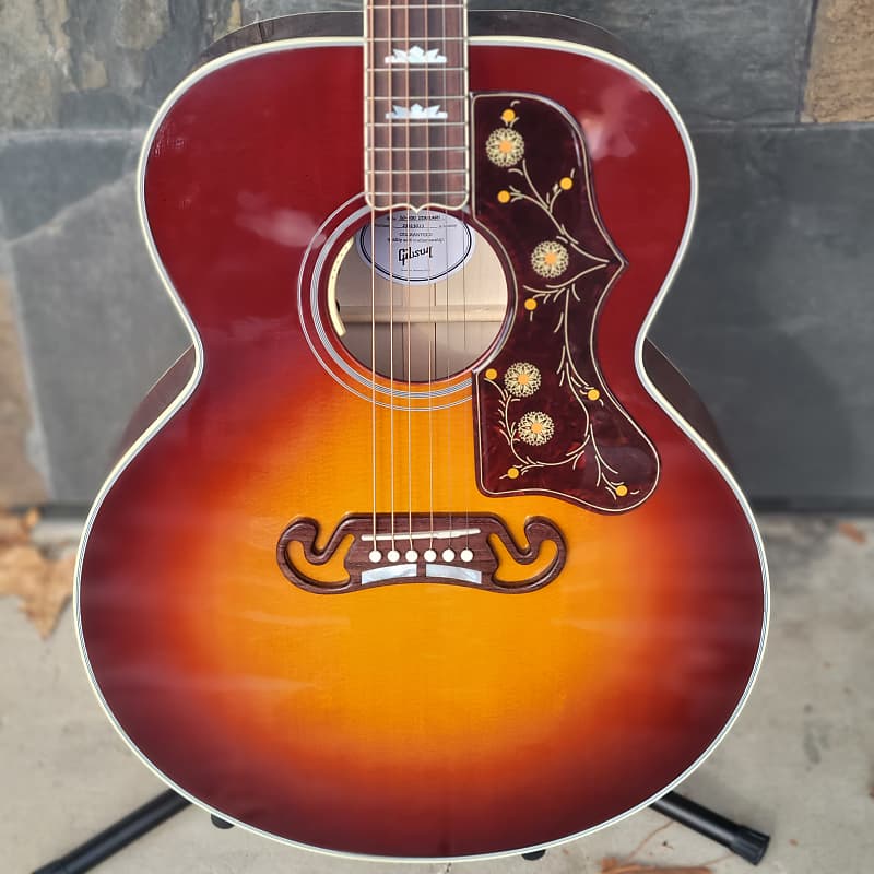 Акустическая гитара Gibson SJ-200 Standard Maple Autumnburst