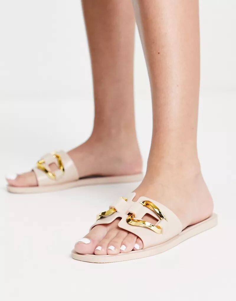 Бежевые сандалии на плоской подошве с цепочкой ASOS Fleur