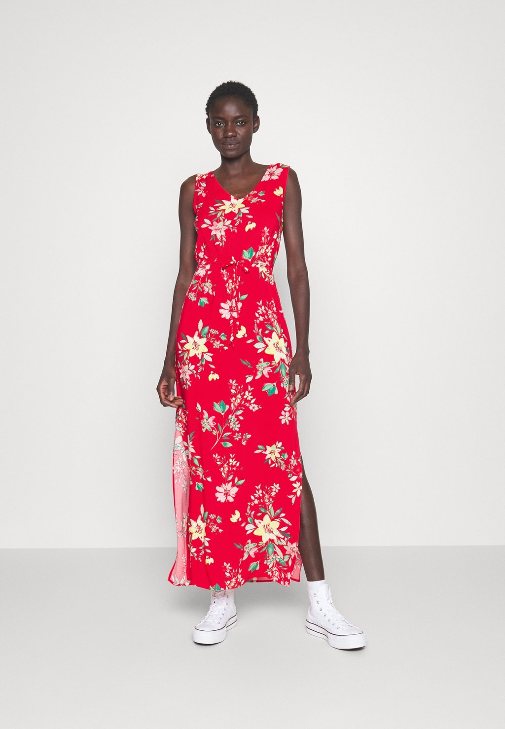 

Длинное платье Vero Moda