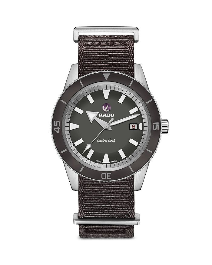 

Часы HyperChrome Captain Cook 42 мм RADO