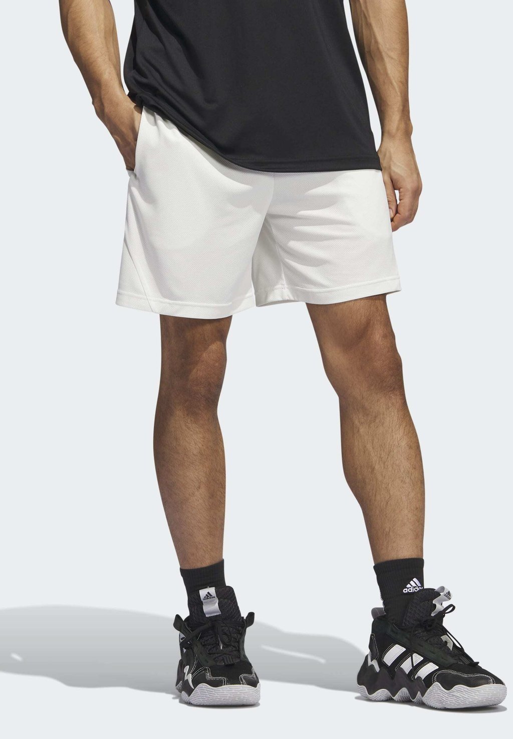 

Спортивные шорты Adidas Bos, кремовый