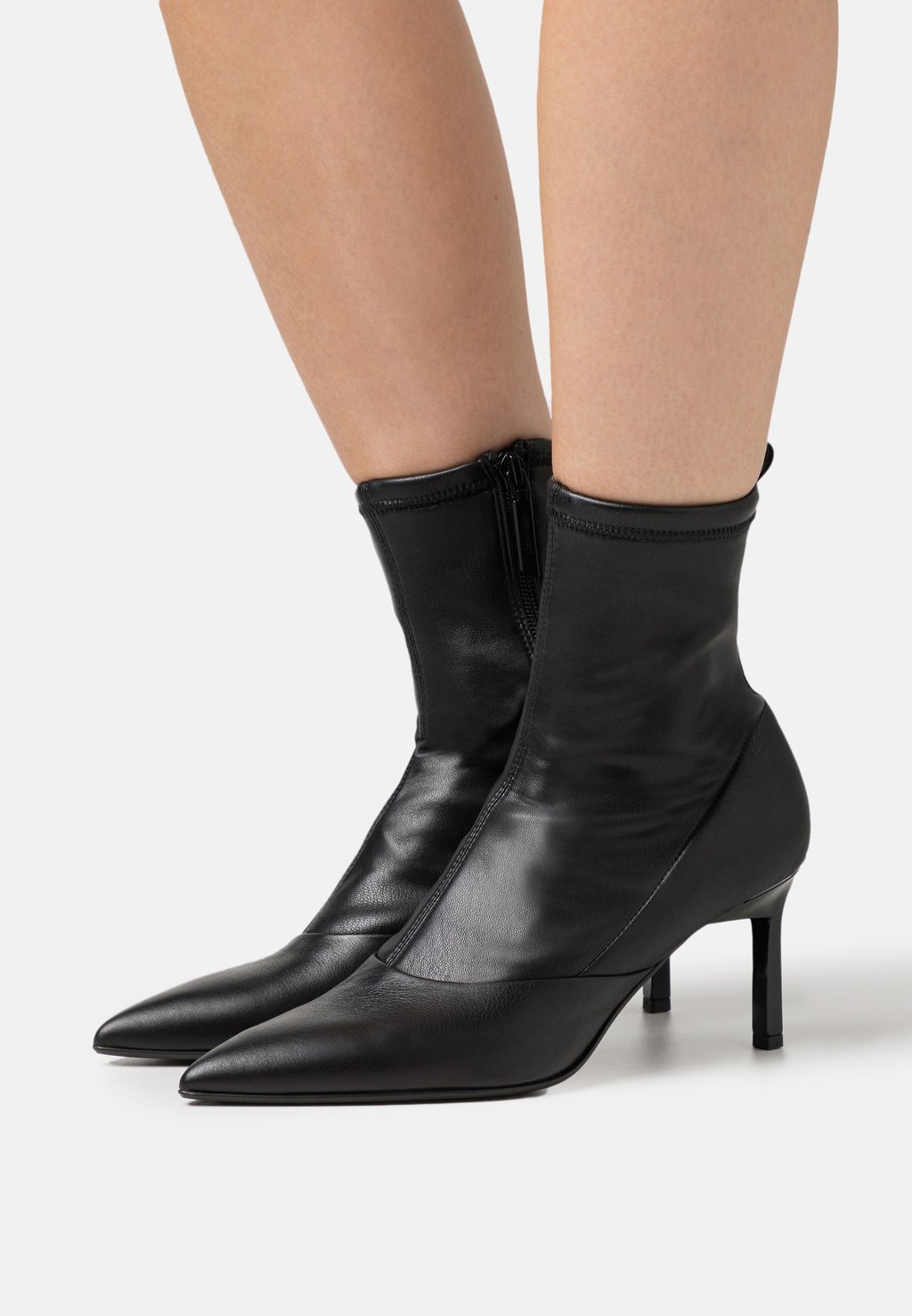 

Ботильоны GEO STIL STRETCH BOOT Calvin Klein, черный, Черный;серый