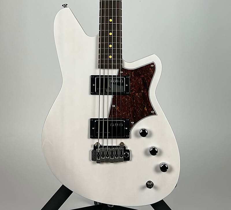 

Электрогитара Reverend Descent W Baritone Transparent White