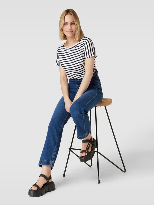 

Сандалии с лейблом модели ASSERTIVE Steve Madden, черный