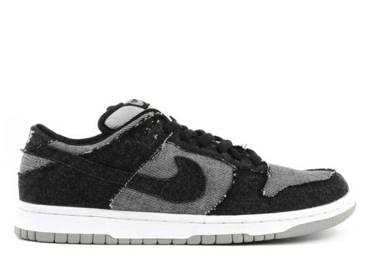 

Кроссовки Nike DUNK LOW PRO SB 'MEDICOM 2', черный