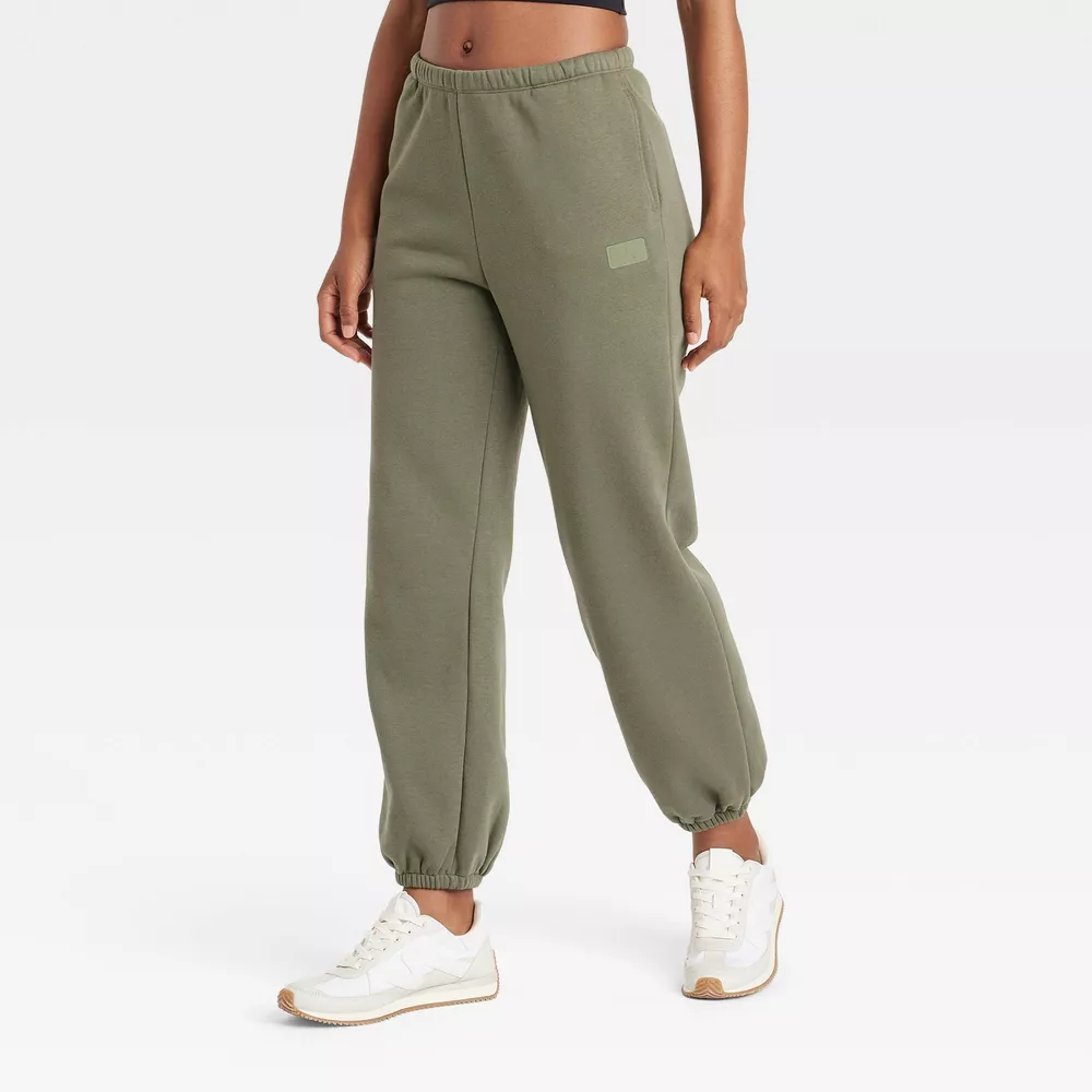 

Женские флисовые спортивные брюки Jogger средней посадки с завязками - JoyLab, цвет Olive Green
