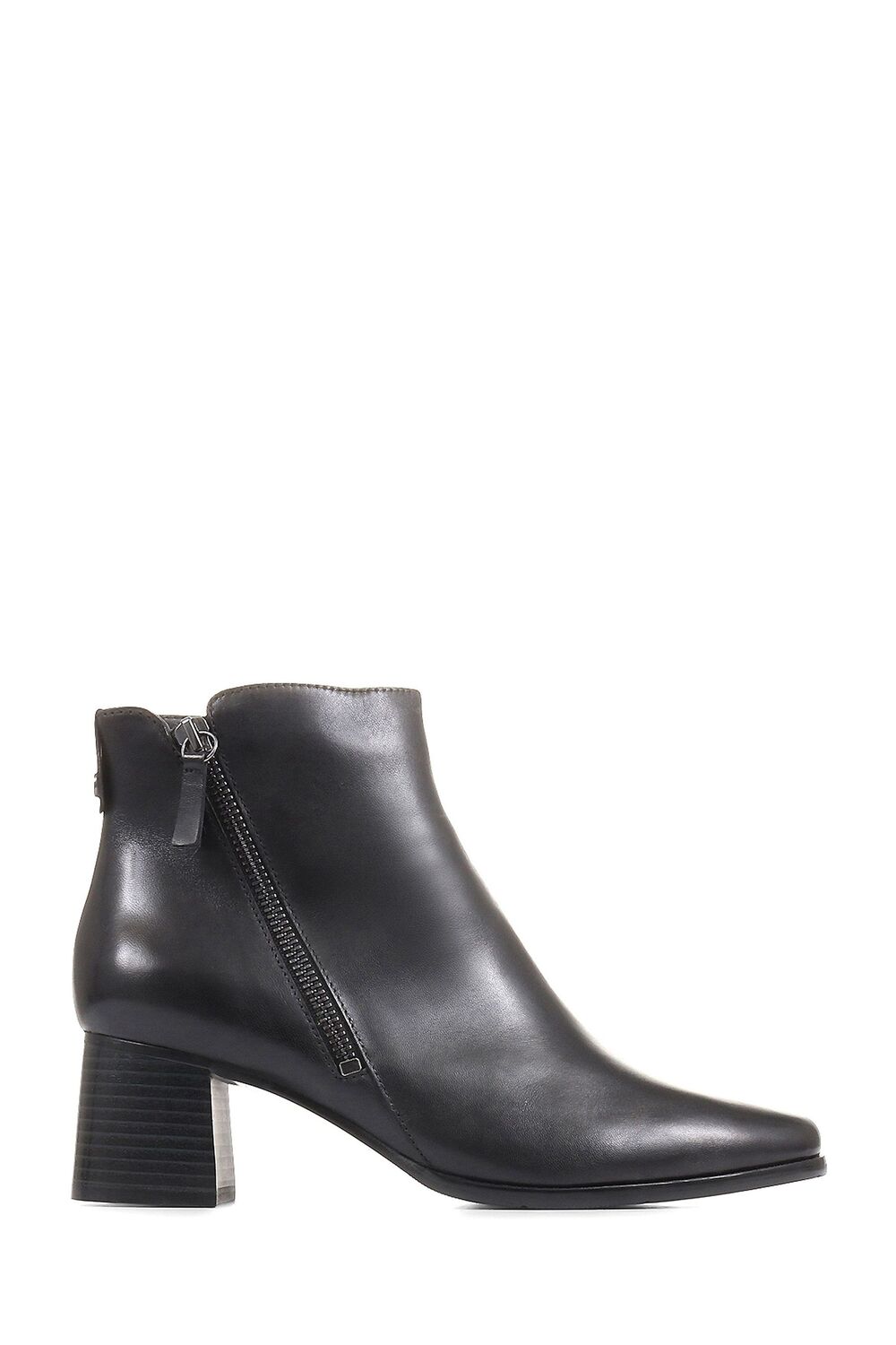 

Туфли Sylvana на блочном каблуке Черные ботильоны и ботинки Jones Bootmaker, черный