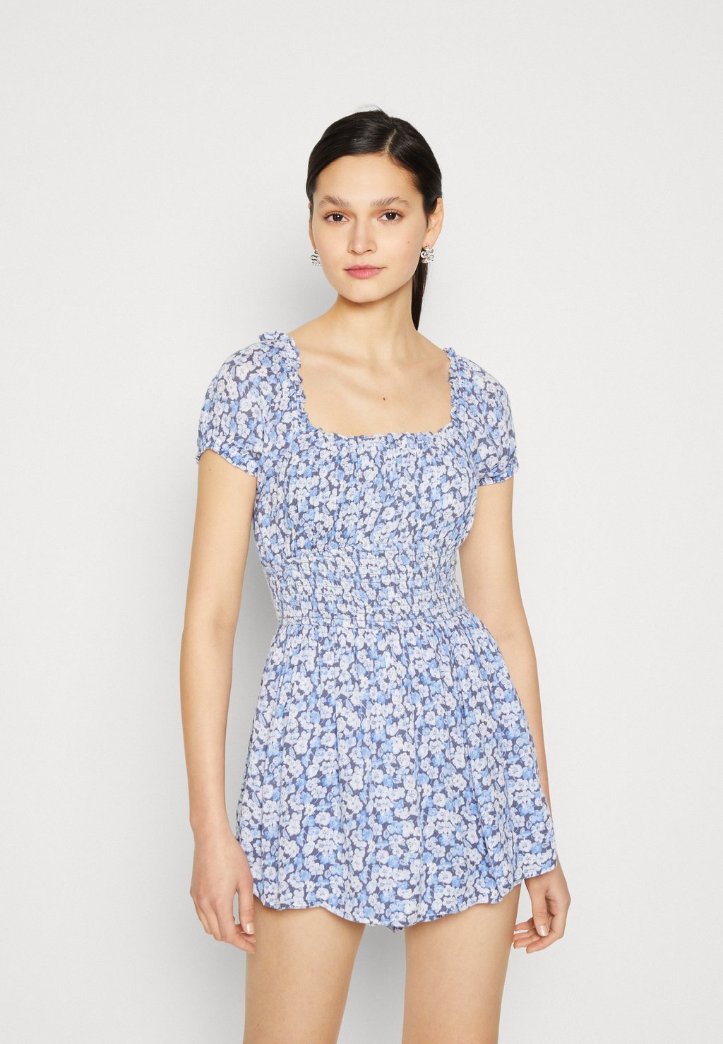 

Комбинезон Hollister Co.