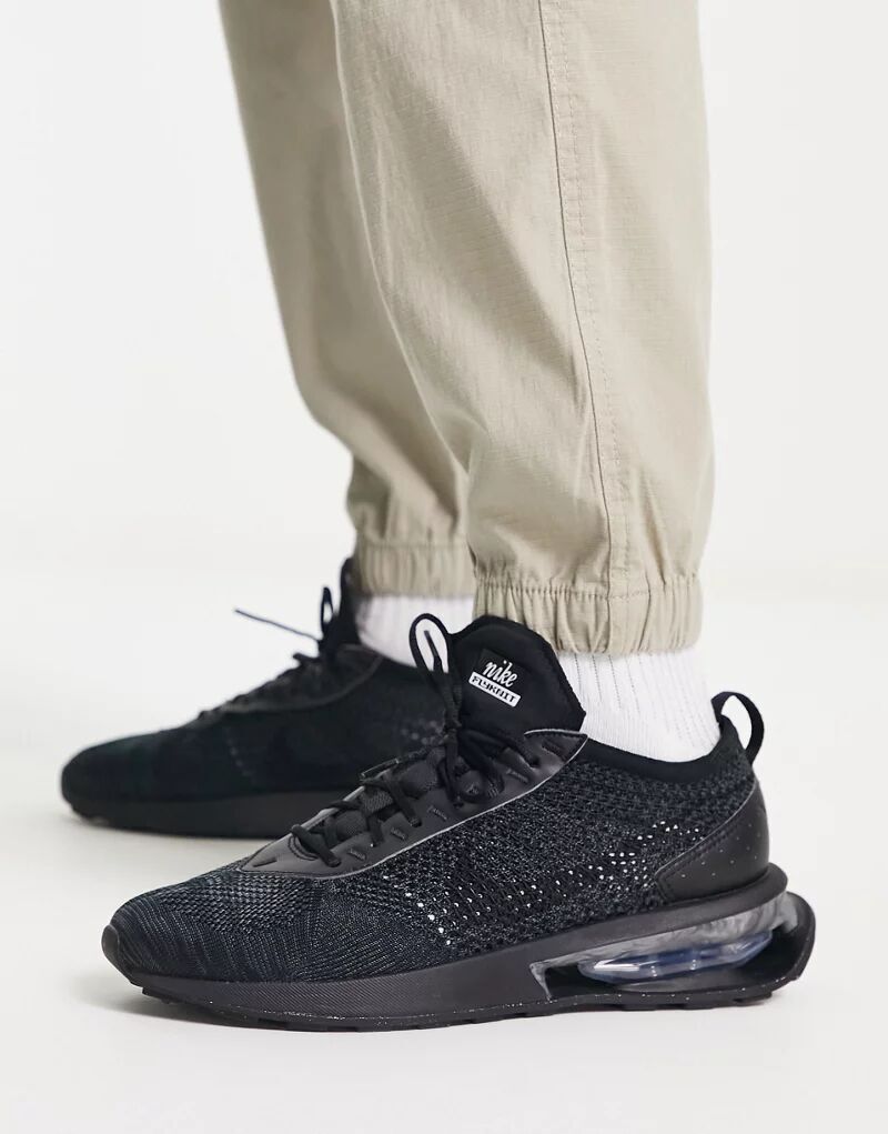 

Тройные черные кроссовки Nike Air Max Flyknit Racer