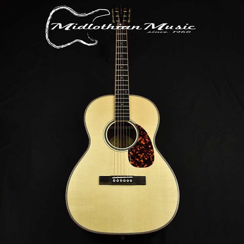 Акустическая гитара Larrivee OOO-60 Moon Spruce Top - Acoustic Guitar w/Case фотографии