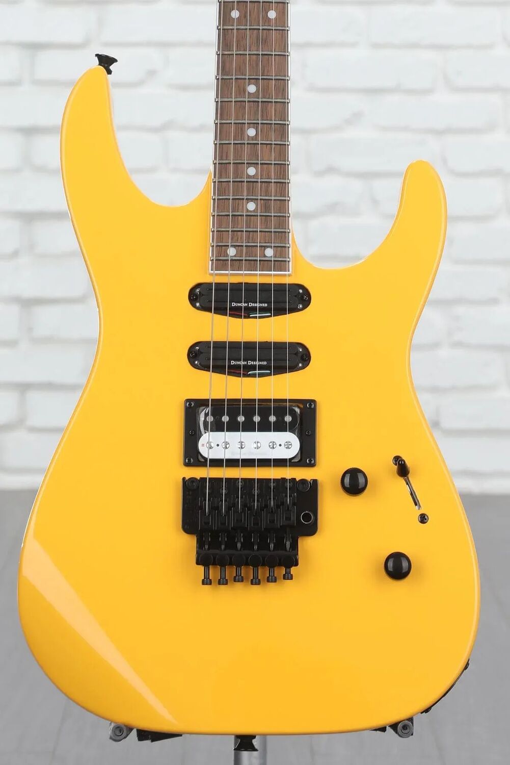 

Электрогитара Jackson X Series Soloist SL1X — желтое такси