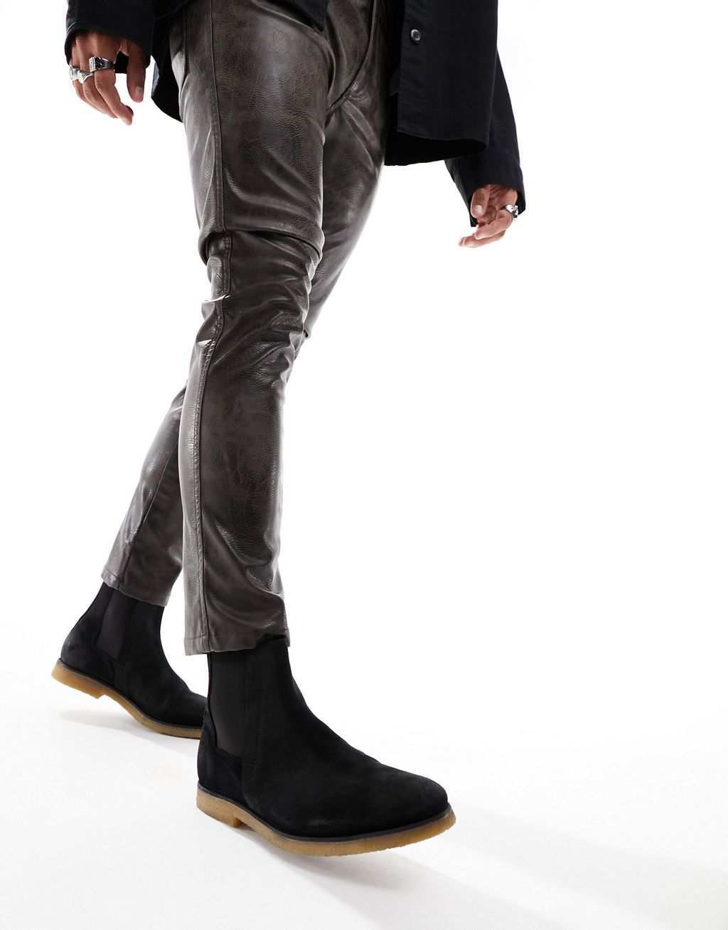 

Черные замшевые ботинки челси AllSaints Rhett, Черный