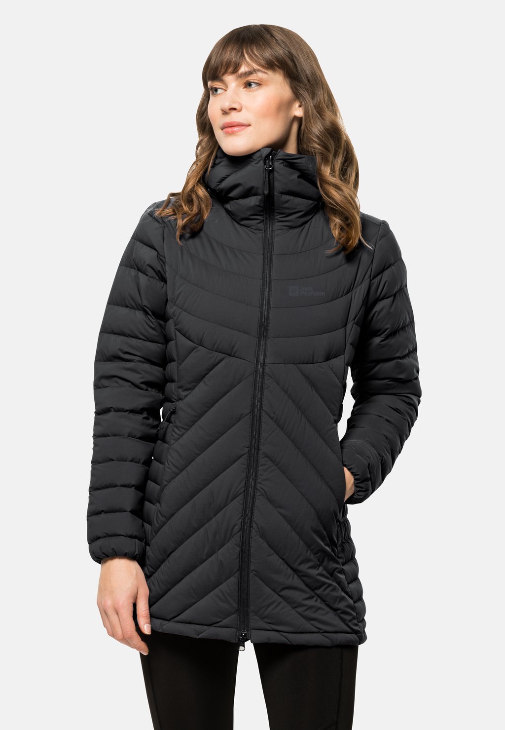 

Пуховик Jack Wolfskin, черный