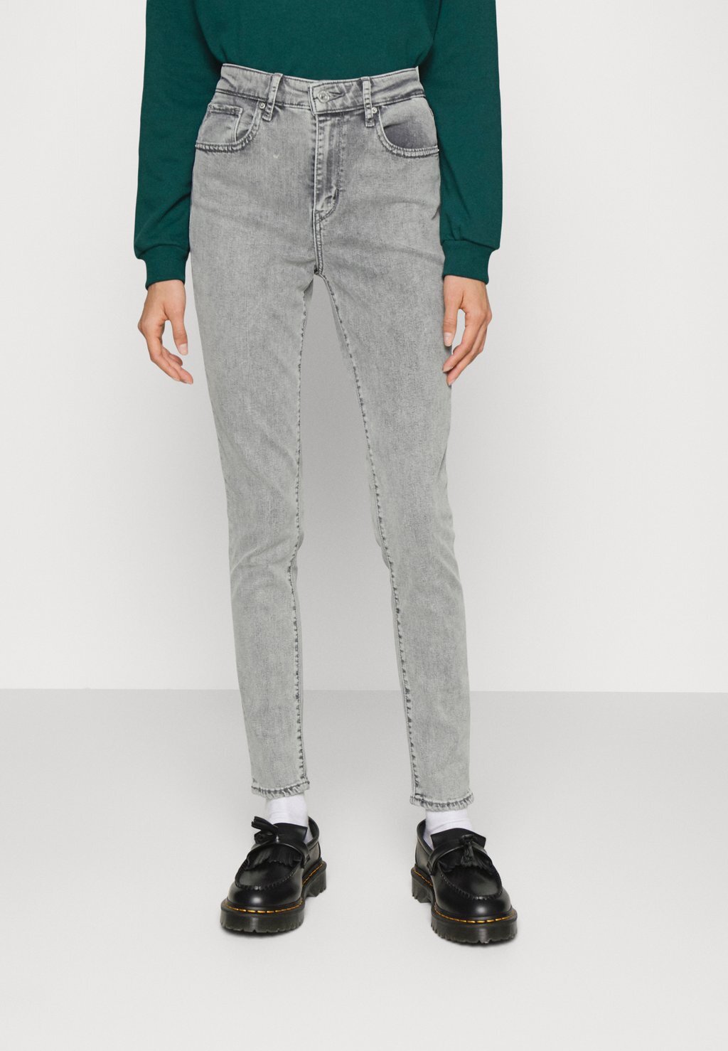 

Джинсы скинни Levi's 721 High Rise Skinny, нижняя часть