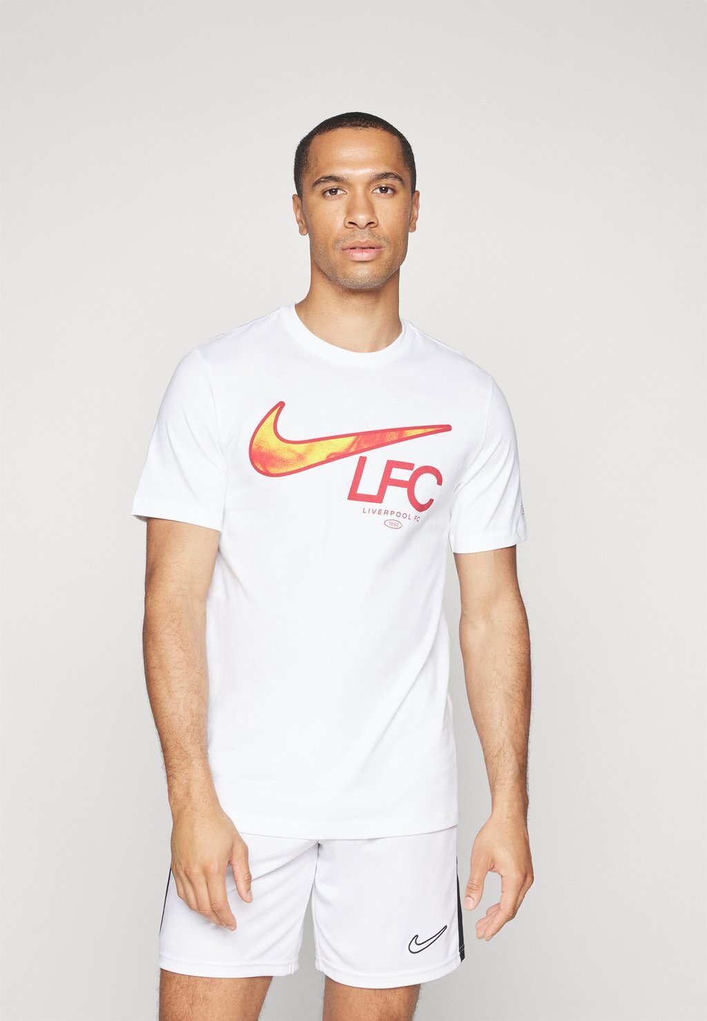 

Футболка с набивным рисунком Liverpool Fc Tee Nike, белая