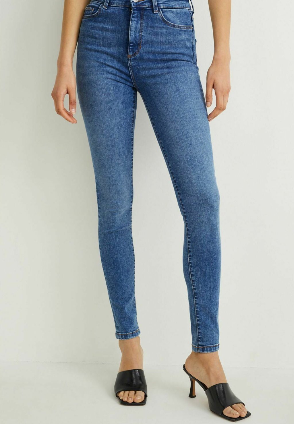 

Джинсы Skinny Fit C&A