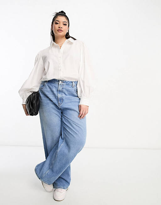 

Белая рубашка с объемными рукавами In The Style Plus x Georgia Louise