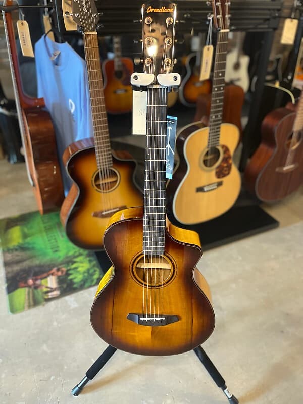 

Акустическая гитара Breedlove Pursuit Exotic S Concertina TE CE 2022 - Natural Gloss
