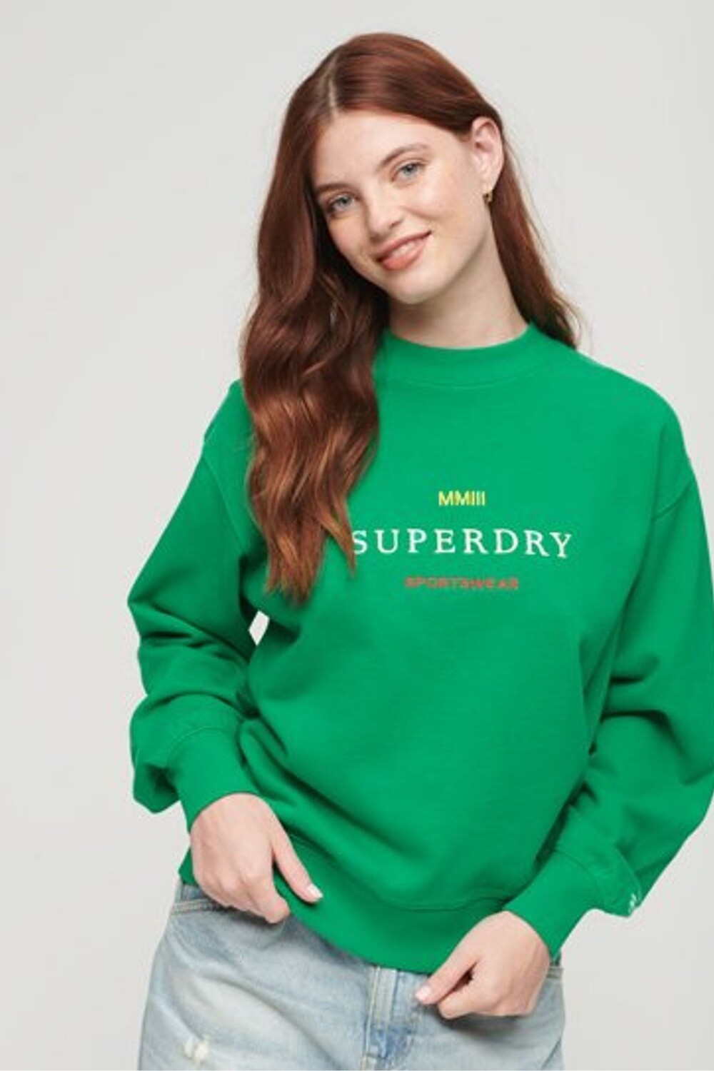 

Свободного кроя с круглым вырезом и вышивкой Superdry, зеленый