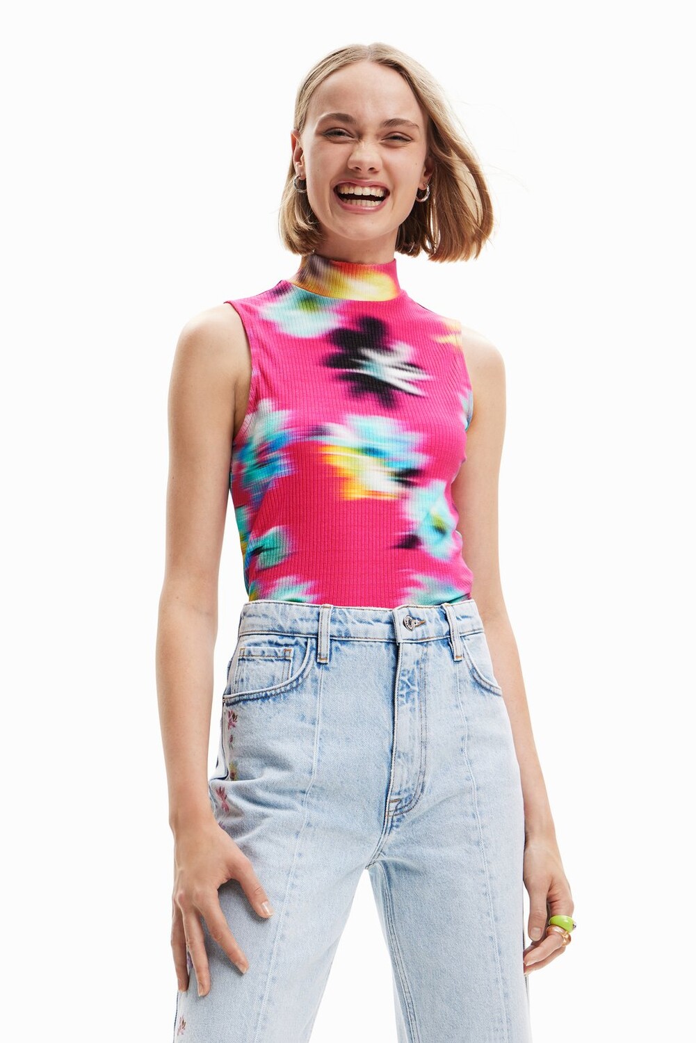 

Топ Desigual