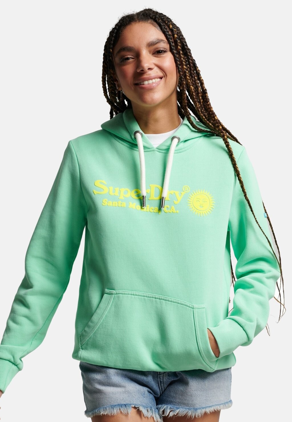 

Толстовка с капюшоном Superdry