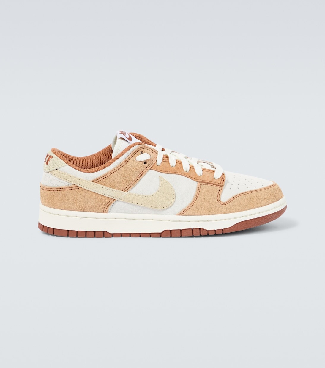 

Кроссовки Dunk Low Nike, коричневый