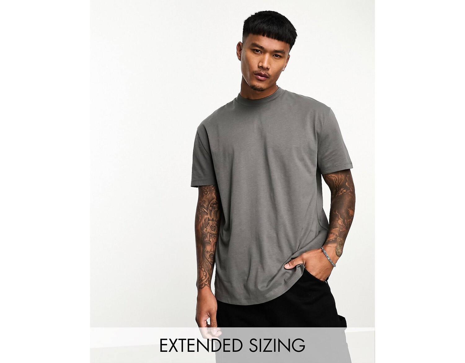 

Выбеленная черная футболка свободного кроя с круглым вырезом ASOS DESIGN, Черный