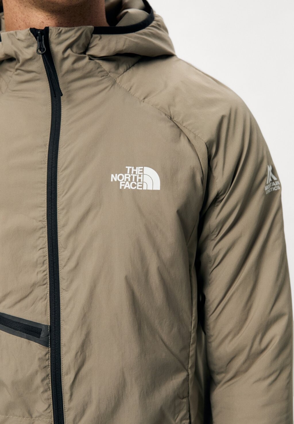 

Уличная куртка MOUNTAIN ATHLETICS HYBRID JACKET The North Face, песочный