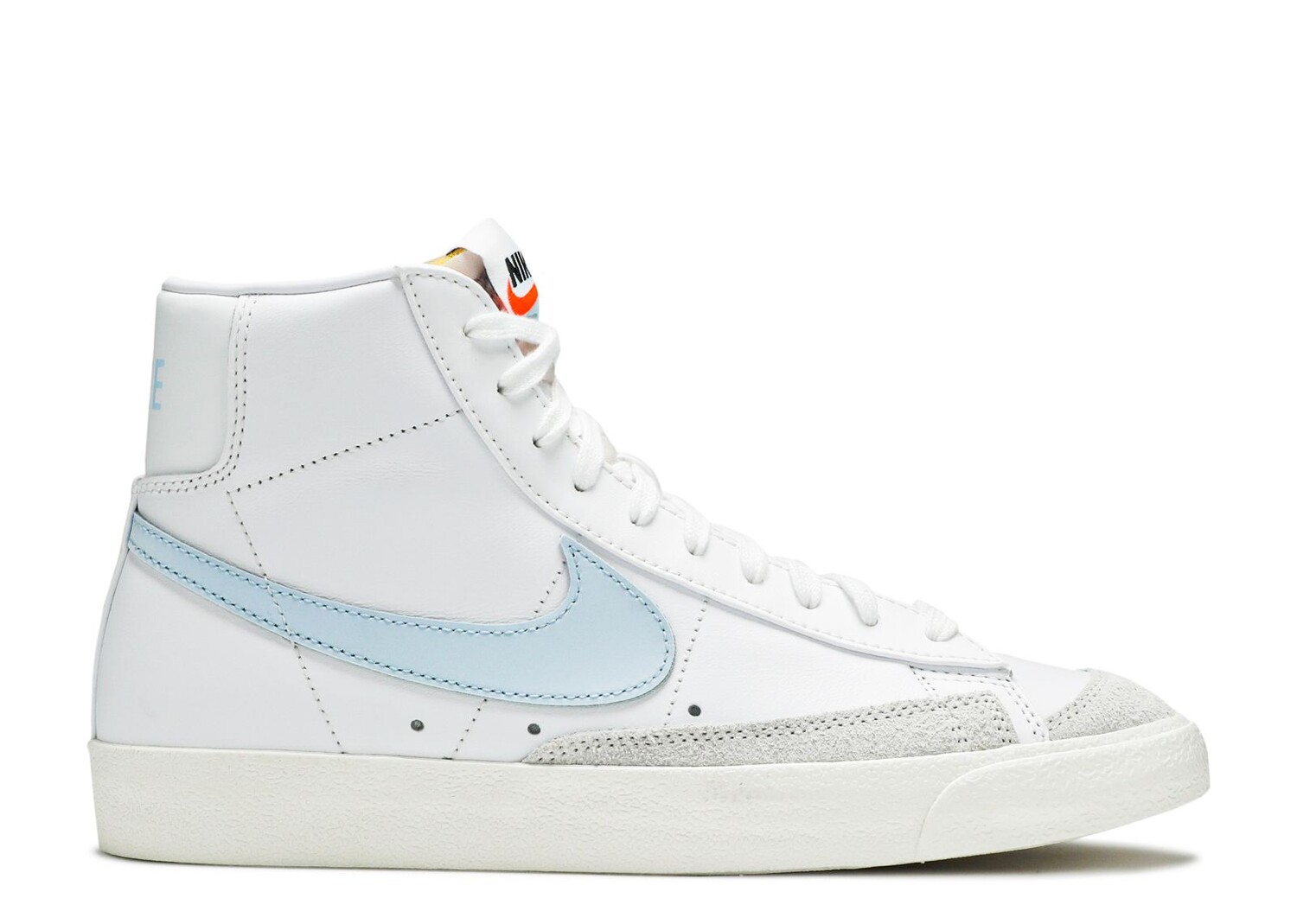 

Кроссовки Nike Blazer Mid '77 Vintage 'Like Mike', белый