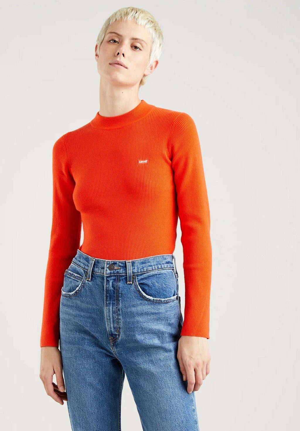 

Свитер Levi's