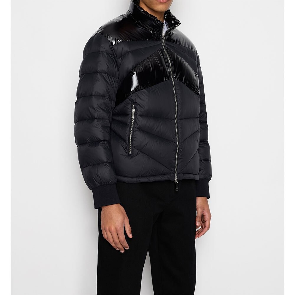 

Пуховик Armani Exchange 6RZBL4_ZN2RZ, черный
