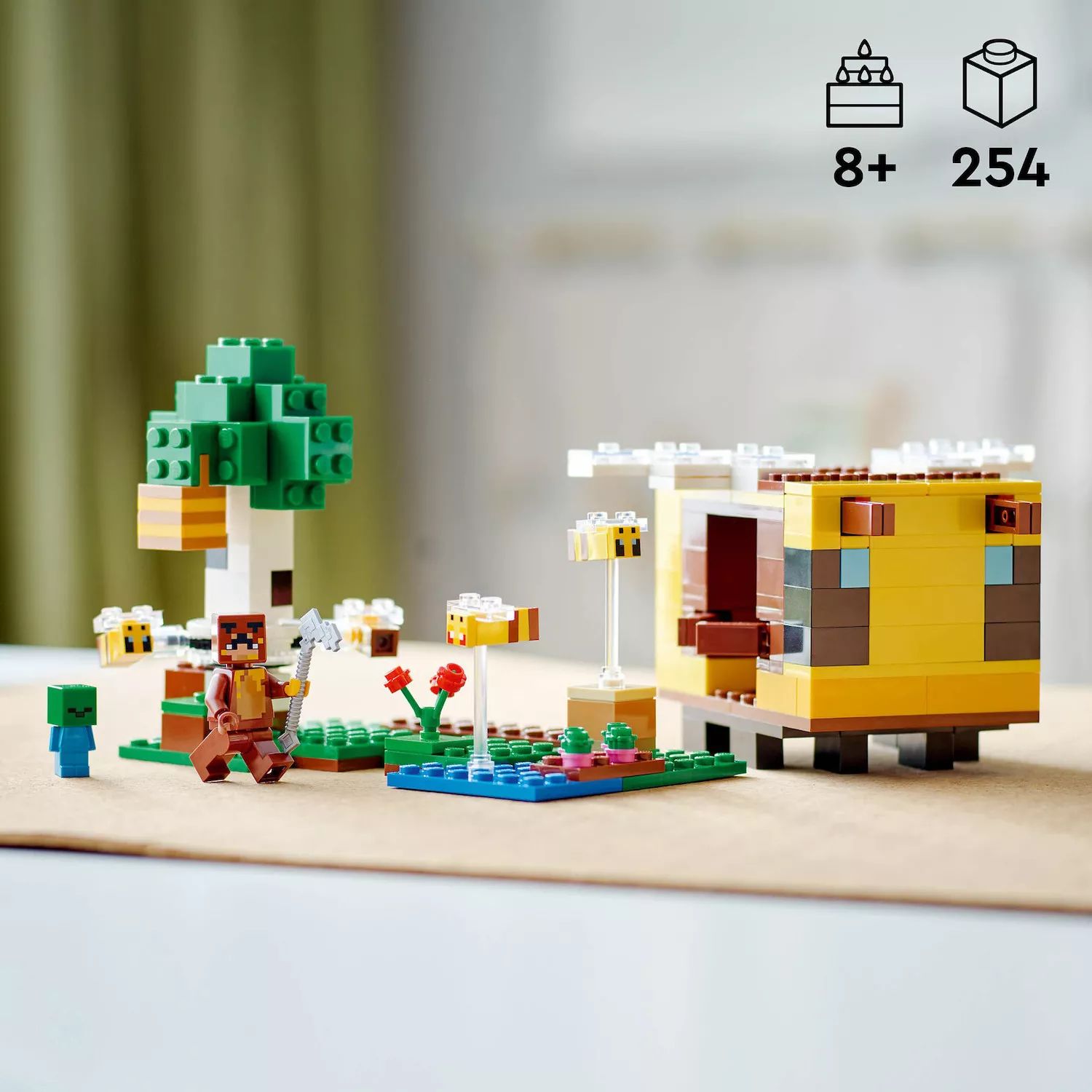 LEGO Minecraft The Bee Cottage 21241 Набор строительных игрушек LEGO конструктор lego minecraft 21241 the bee cottage 254 дет