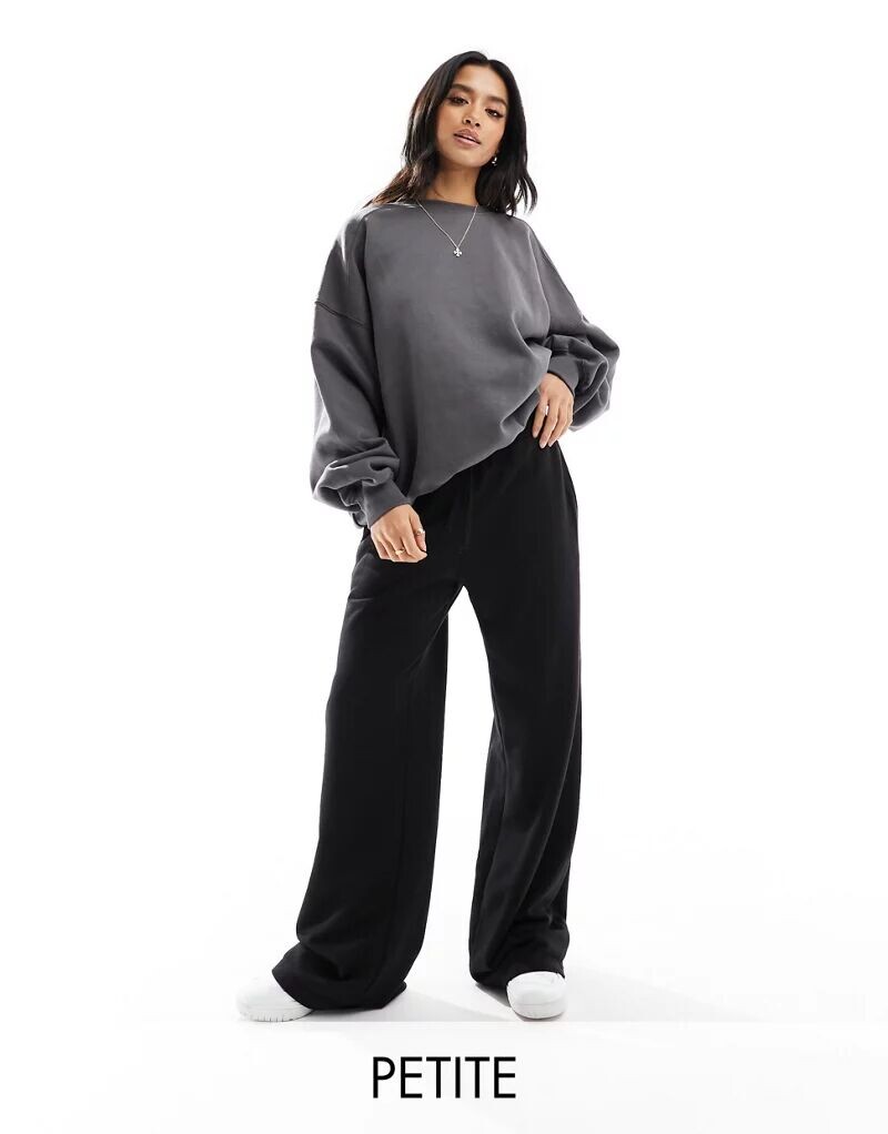 

Черные широкие джоггеры Stradivarius Petite