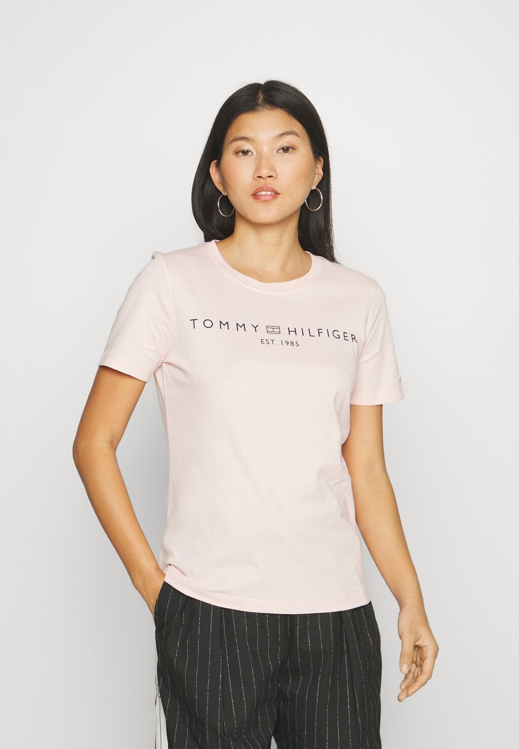 

Футболка с принтом LOGO Tommy Hilfiger, цвет whimsy pink