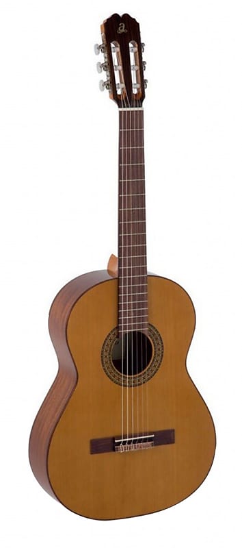 акустическая гитара yamaha cg122mch solid cedar top 6 string nylon classical guitar Акустическая гитара Admira A1 Nylon String Classical Acoustic Guitar, Solid Cedar Top