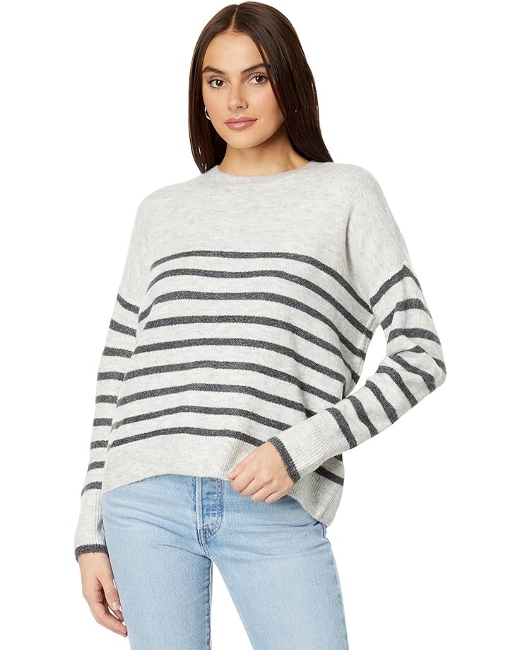 

Свитер Vince Camuto Crew Neck with Stripe, серый