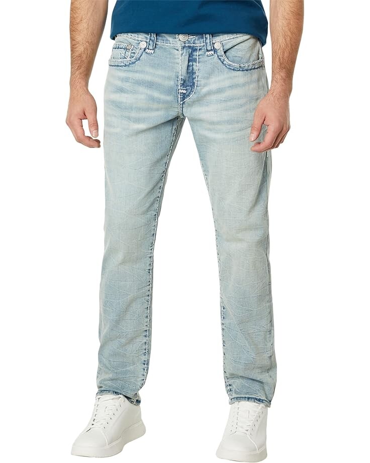 

Джинсы True Religion Rocco Super T in Prominent Light, цвет Prominent Light