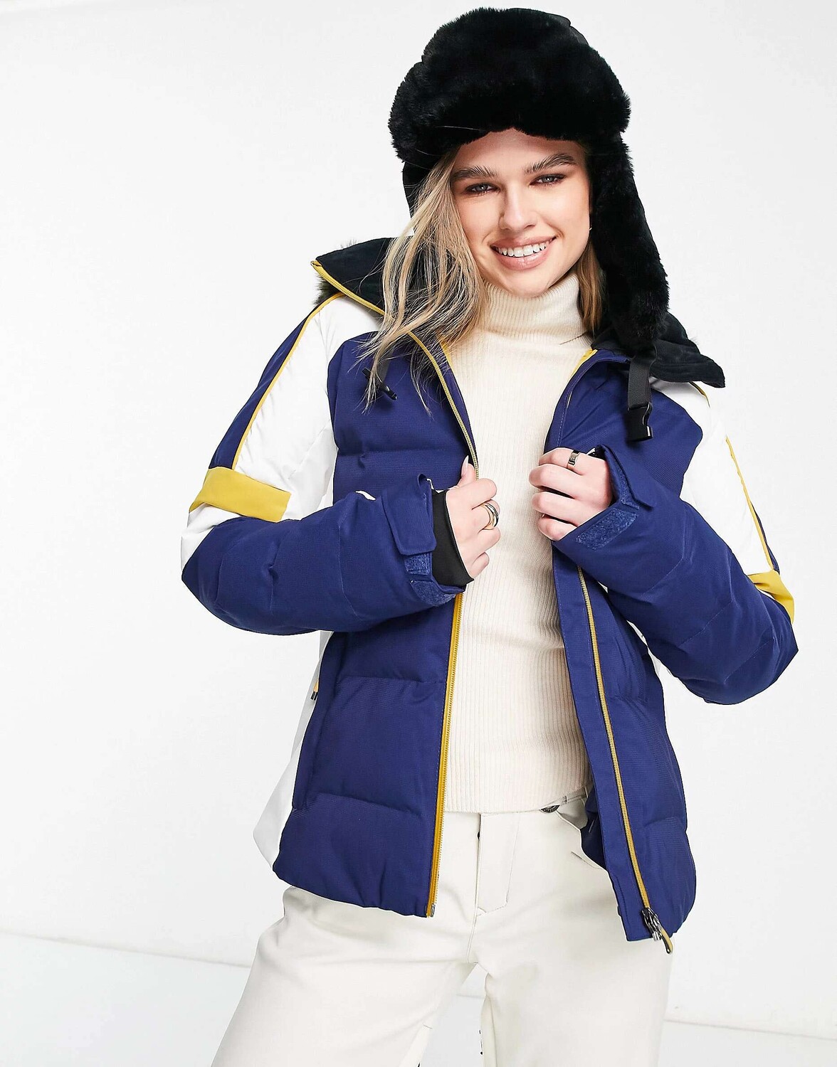 

Темно-синяя лыжная куртка Roxy Snow Blizzard, Синий