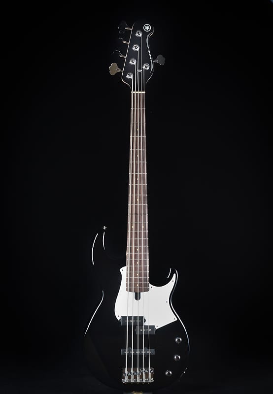 Басс гитара Yamaha BB235-BL 5-String - Black фото
