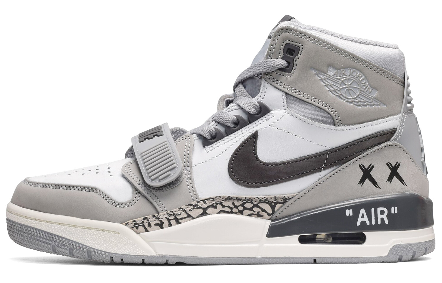 

Мужские баскетбольные кроссовки Jordan Legacy 312 Vintage