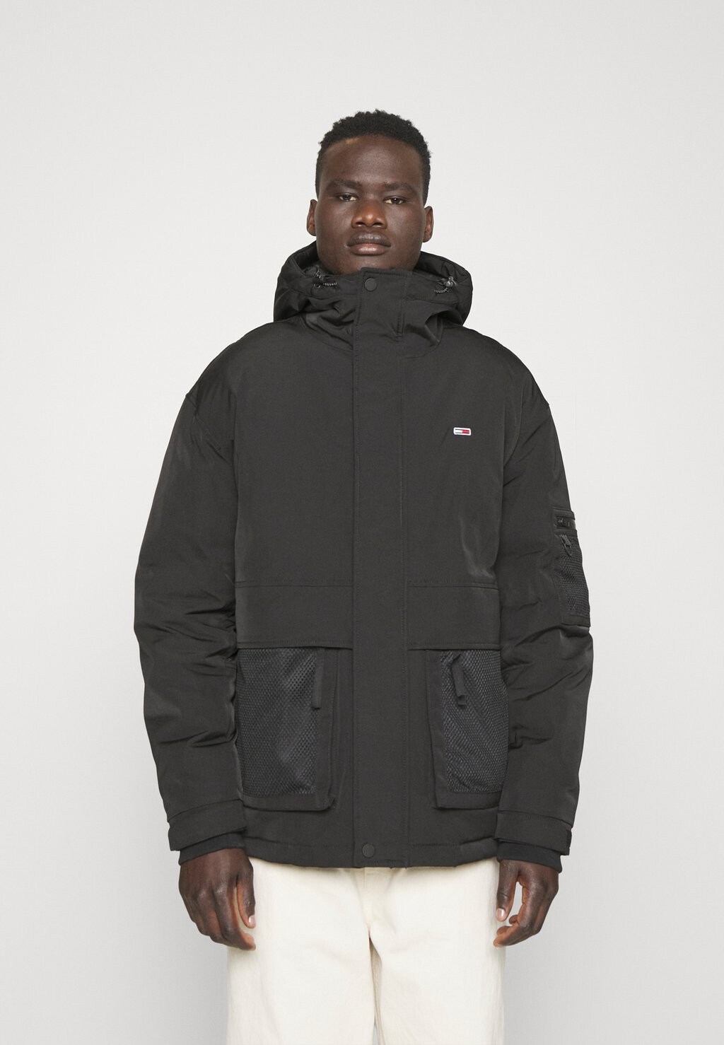 

Зимняя куртка Tommy Jeans TECH JACKET, черный