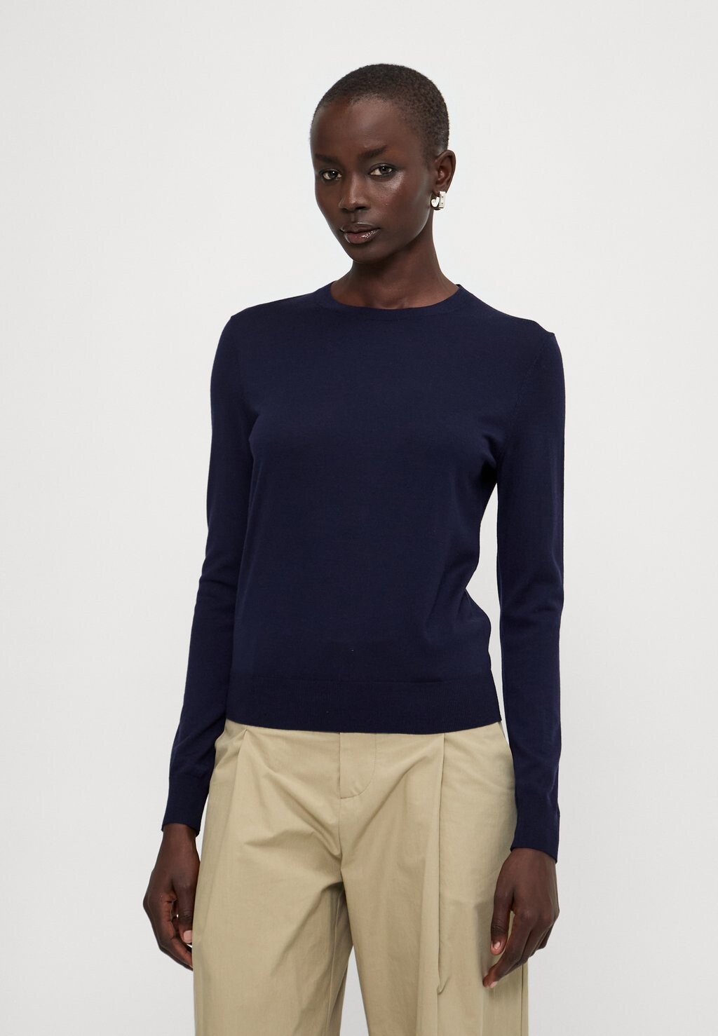 

Вязаный свитер CREW NECK REGAL Theory, синий