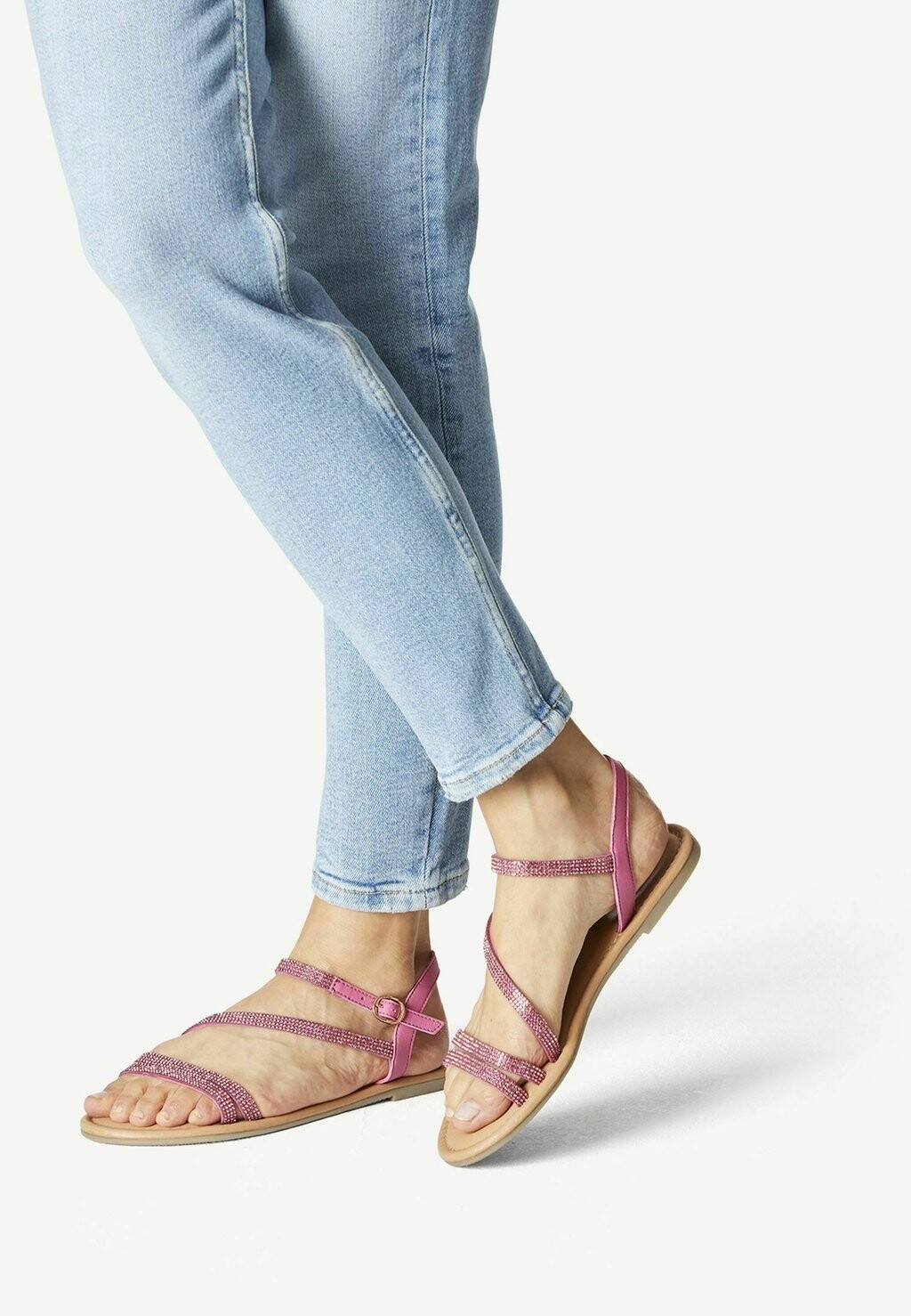 

Босоножки Tamaris